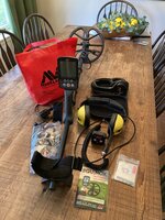 Minelab Equinox 800 with extra Underwater Headphones