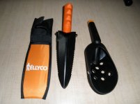 For Sale serrated hand digger & dirt scoop  ------$32.00