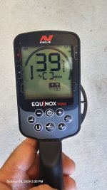 Equinox 700 w/extras